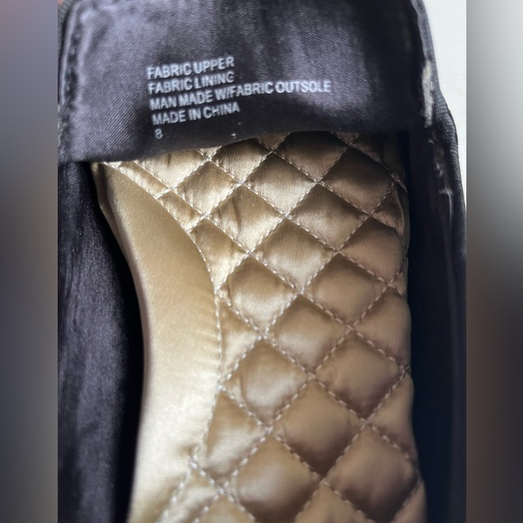 Birdies- the starling, size 8. Black velvet. Great condition! - Picture 2 of 8